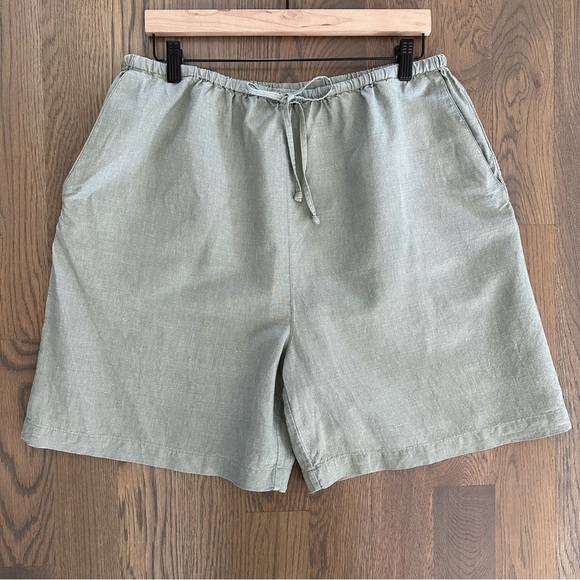 Vintage Linen Blend High-Waisted Drawstring Shorts in Dusty Olive Green Size XL - Picture 1 of 5
